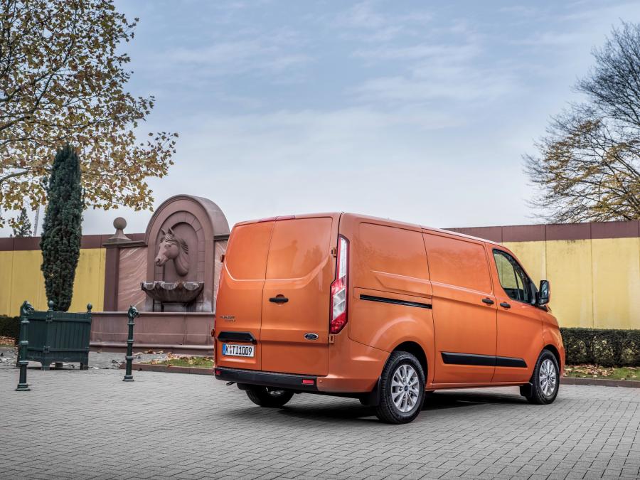  Ford Transit Custom Trend 2017 года  (WW) (фото 16 из 30)